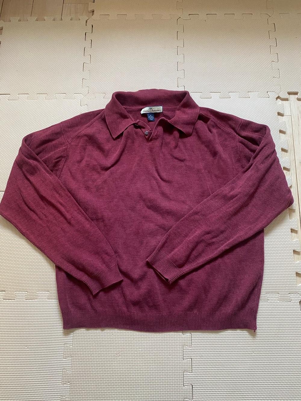 Tommy Bahama Long Sleeved Collared Sweater Maroon Color Silk Blend Size L